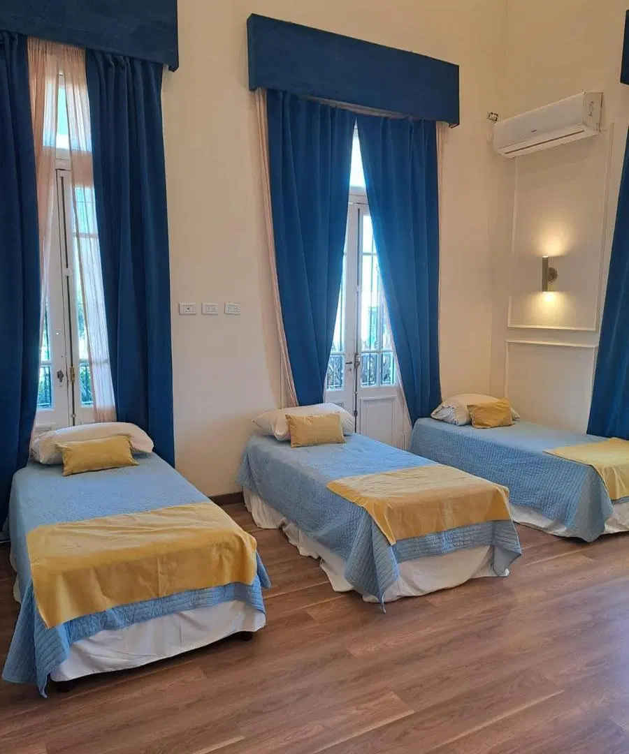Edificio Comercial en venta - 12 Dormitorios 13 Baños - Cañuelas 4