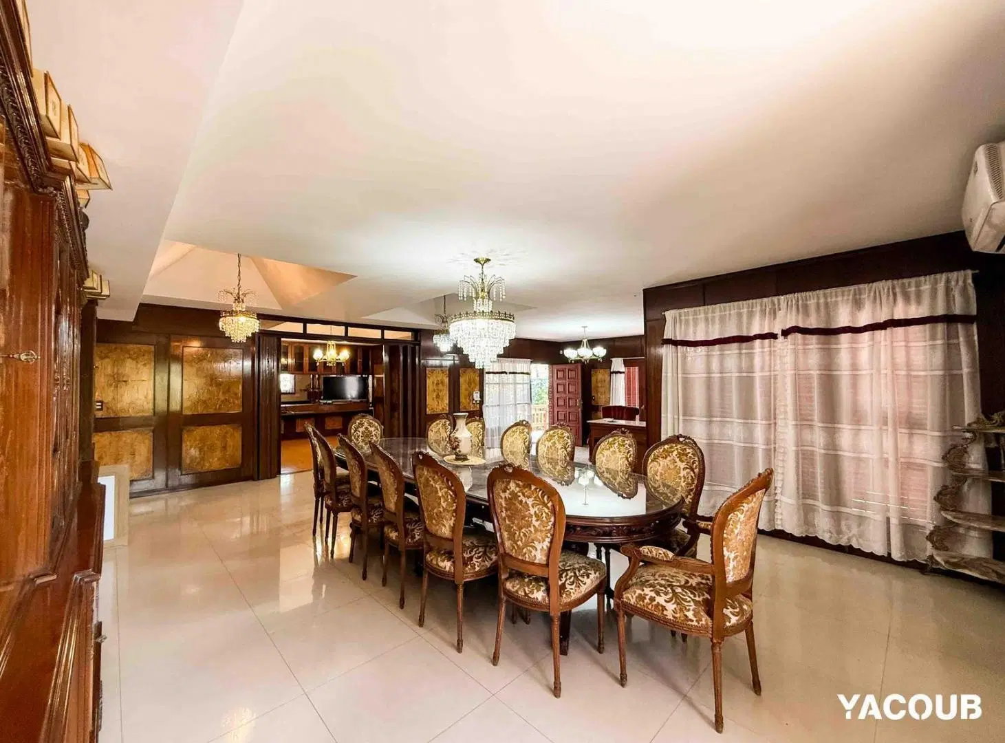 Casa en venta - 5 Dormitorios 7 Baños - Cochera - 1.150Mts2 - Ringuelet 1