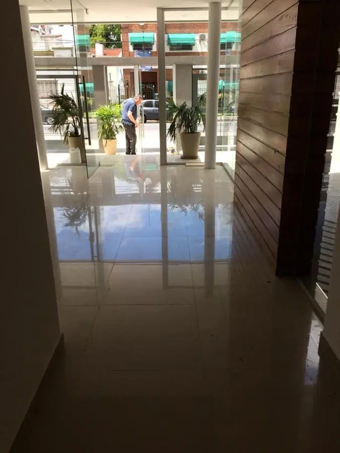 Departamento en venta - 1 dormitorios 1 baño - 42mts2 - Quilmes 3