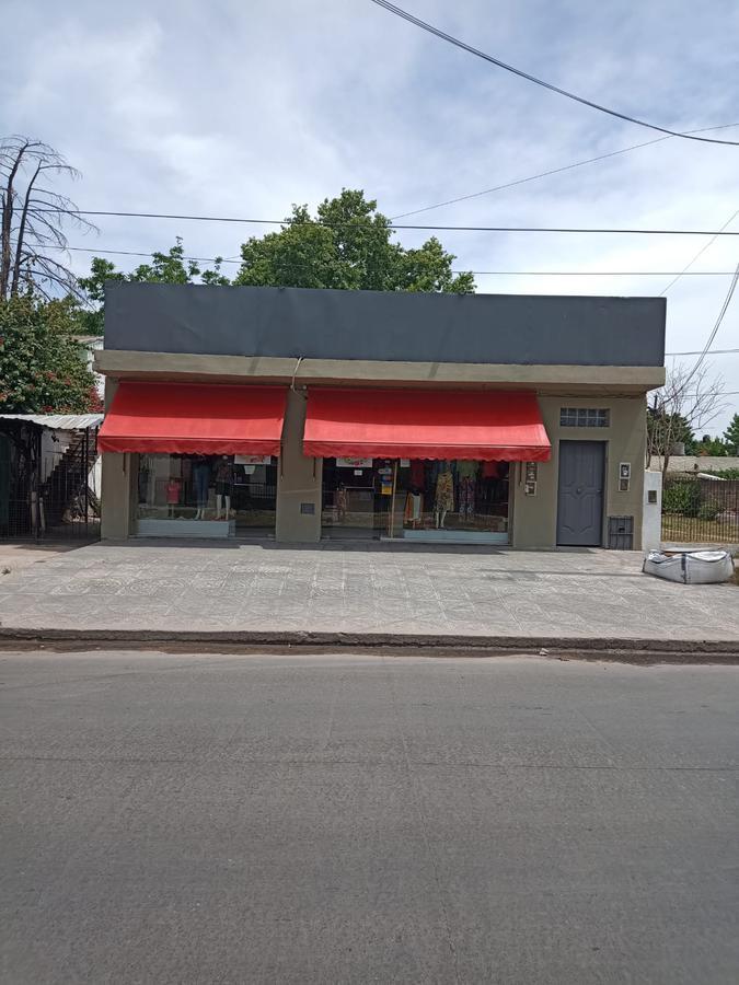 PH en venta - 2 dormitorios 1 baño - 50 mts2  - San MiguelPH