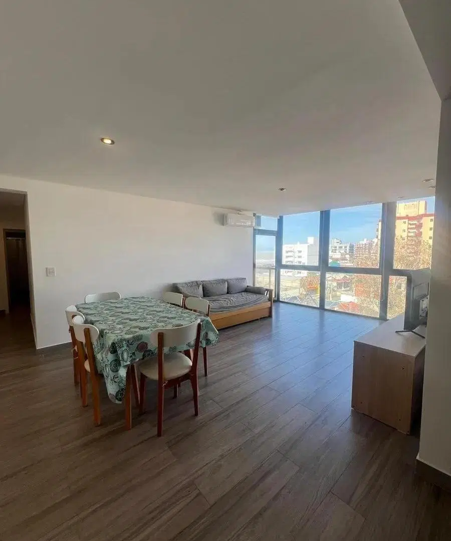 Departamento en venta - 2 Dormitorios 1 Baño - San Bernardo del Tuyú 1