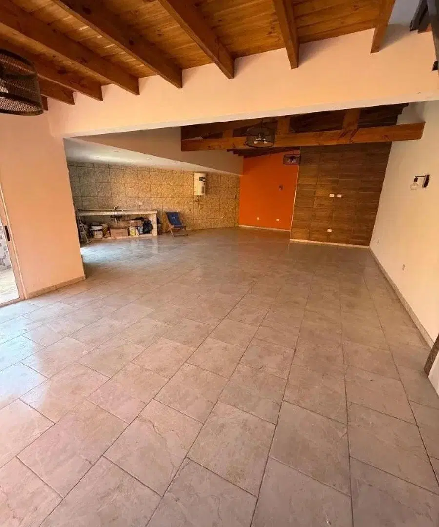 Casa en venta - 2 Dormitorios 1 Baño - 405Mts2 - La Caleta 2
