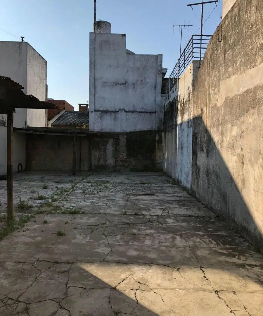 Terreno en venta - 189mts2 - Parque Avellaneda 4