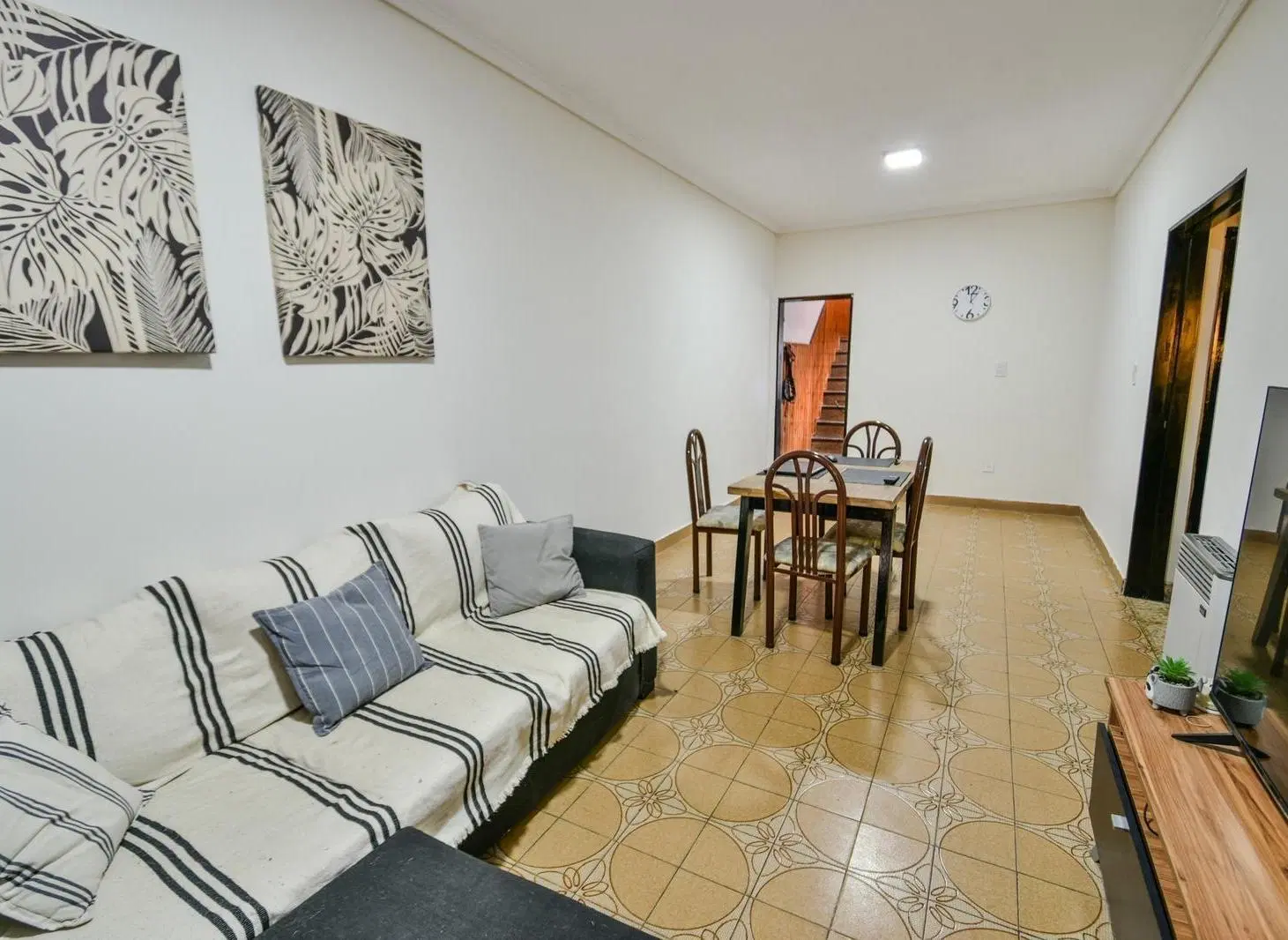 Ph en venta, 4 Dormitorios, Zona Moron 4