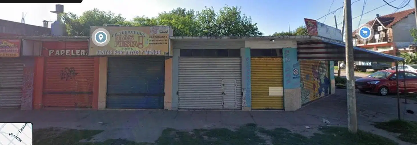 Locales Comerciales en venta - 5 UFs - Merlo 2