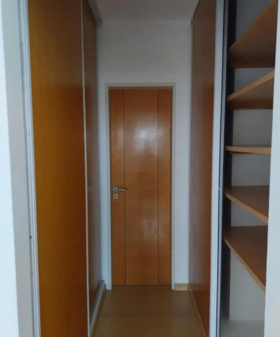 Departamento en venta - 2 Dormitorios 2 Baños - Cochera - 100Mts2 - Morón 2
