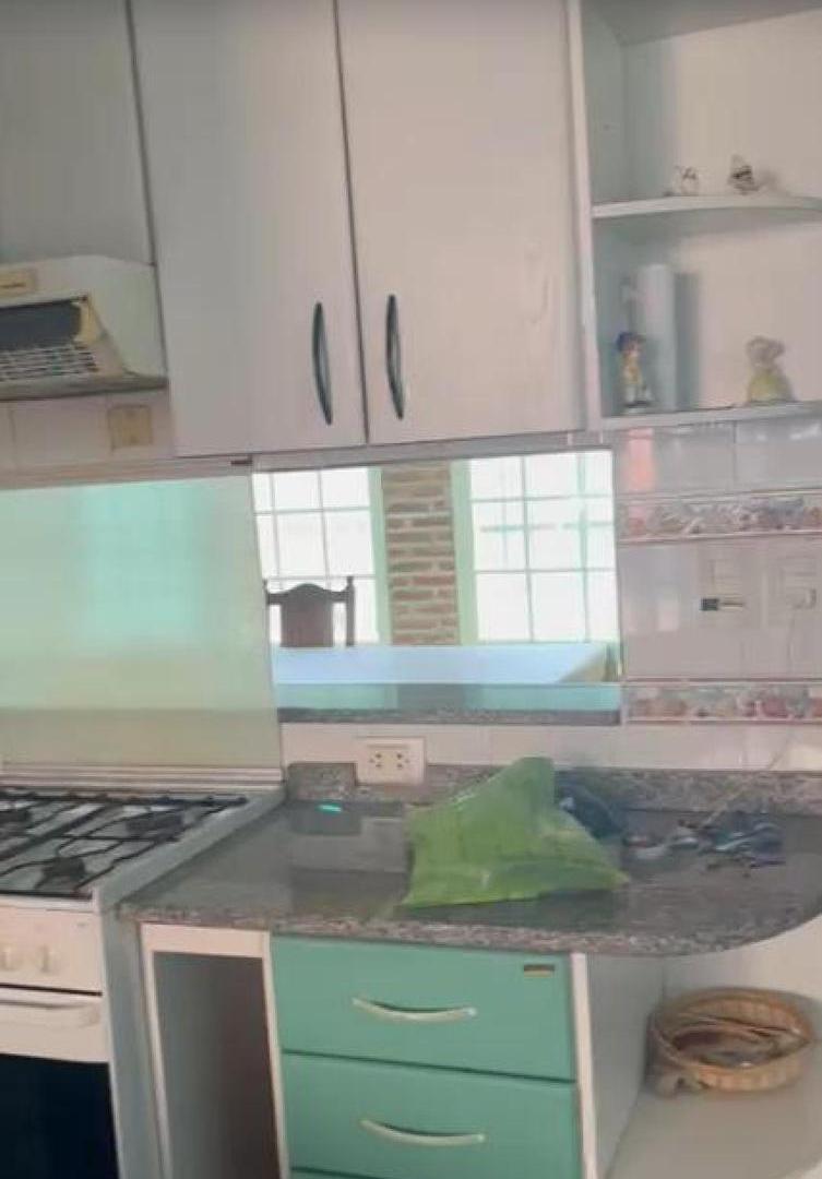 Foto de Casa en venta - 2 Dormitorios 2 Baños - Cochera - 144Mts2 - La Lucila, imagen 3