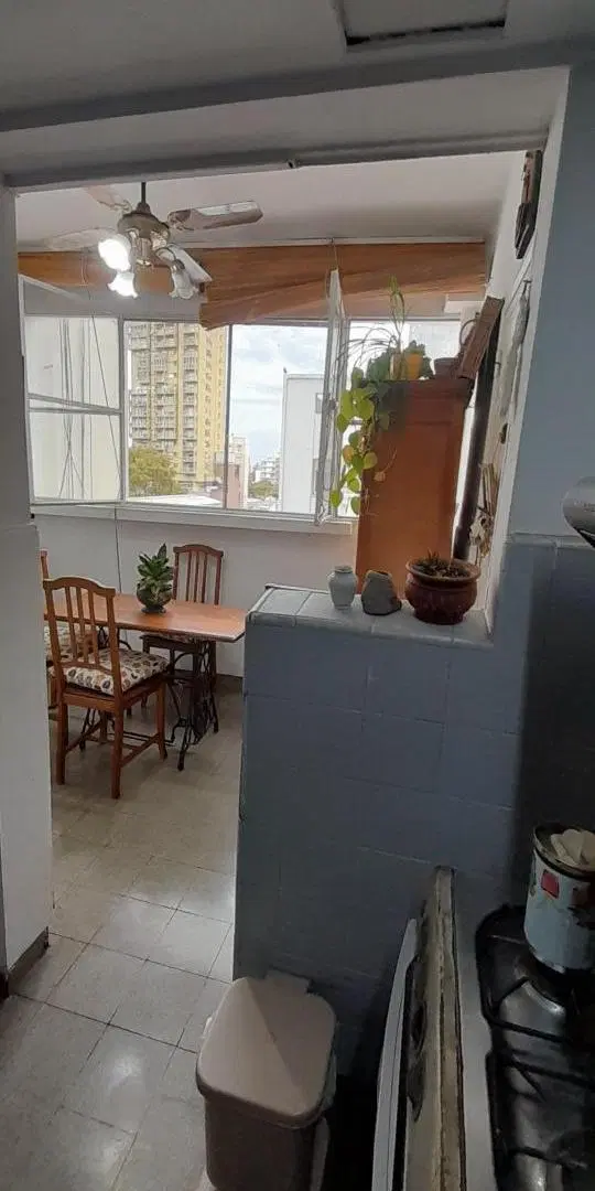 Departamento en venta - 2 Dormitorios 1 Baño - Cochera - 90Mts2 - Rosario, Santa Fe 3