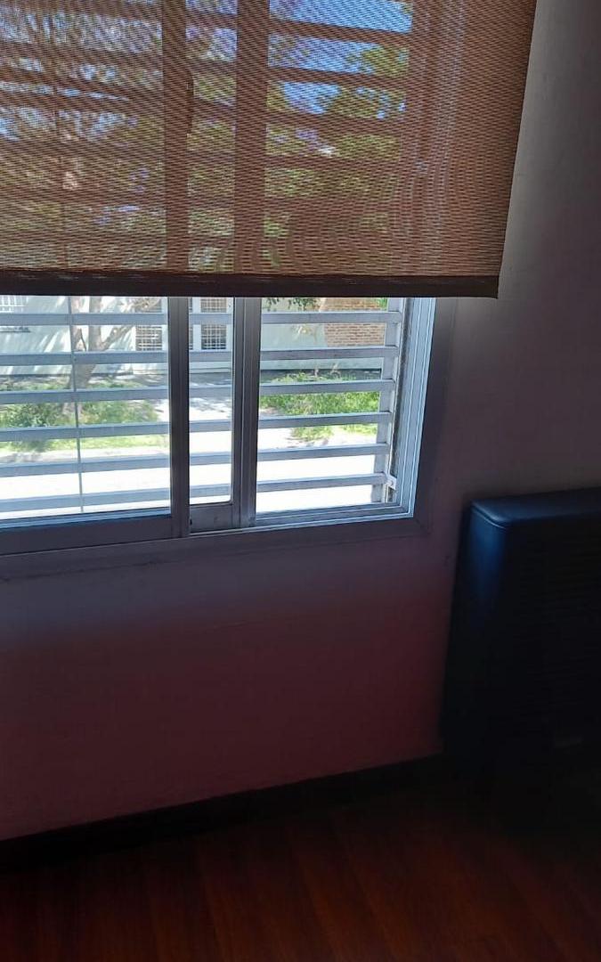 Foto de Casa en venta - 1 Dormitorio 2 Baños - La Plata, imagen 3