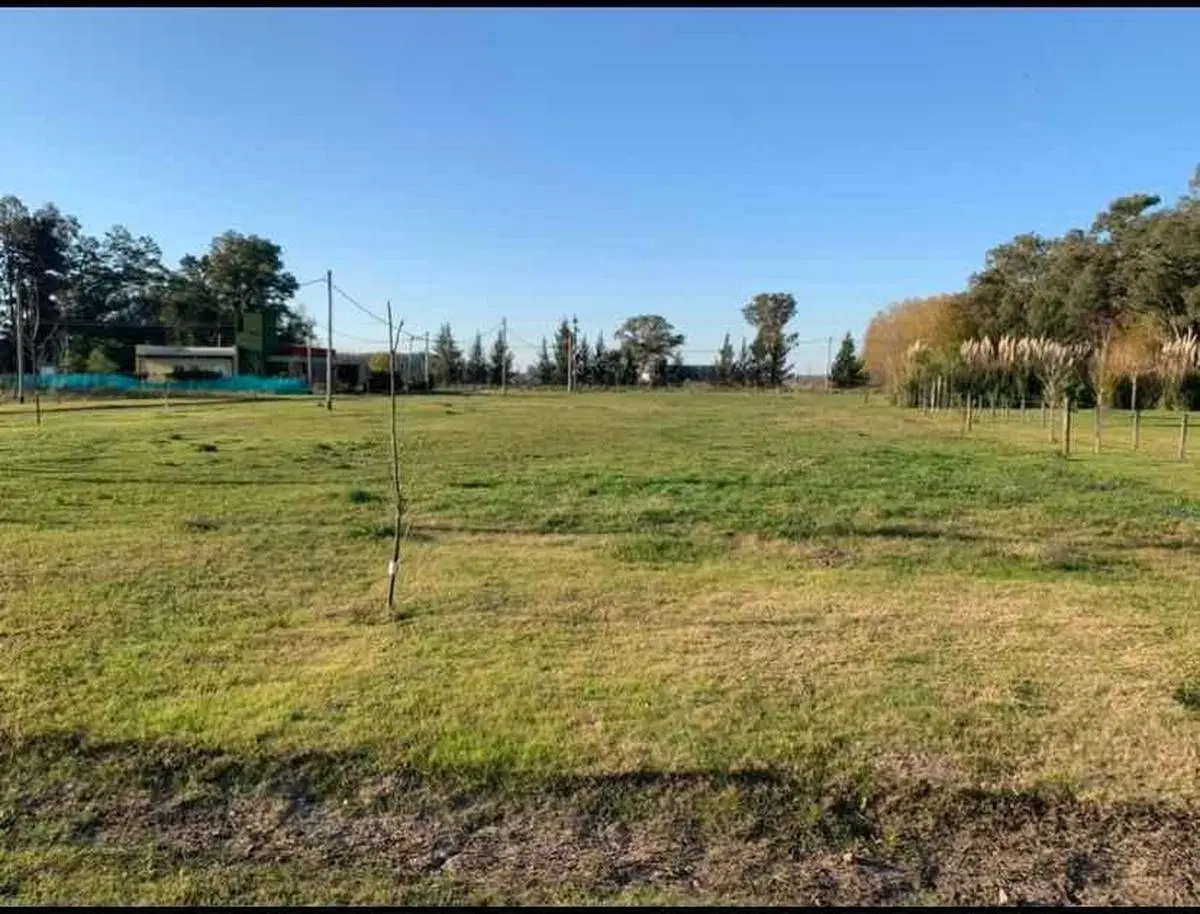 Terreno en venta - 920Mts2 - Coronel Brandsen 4