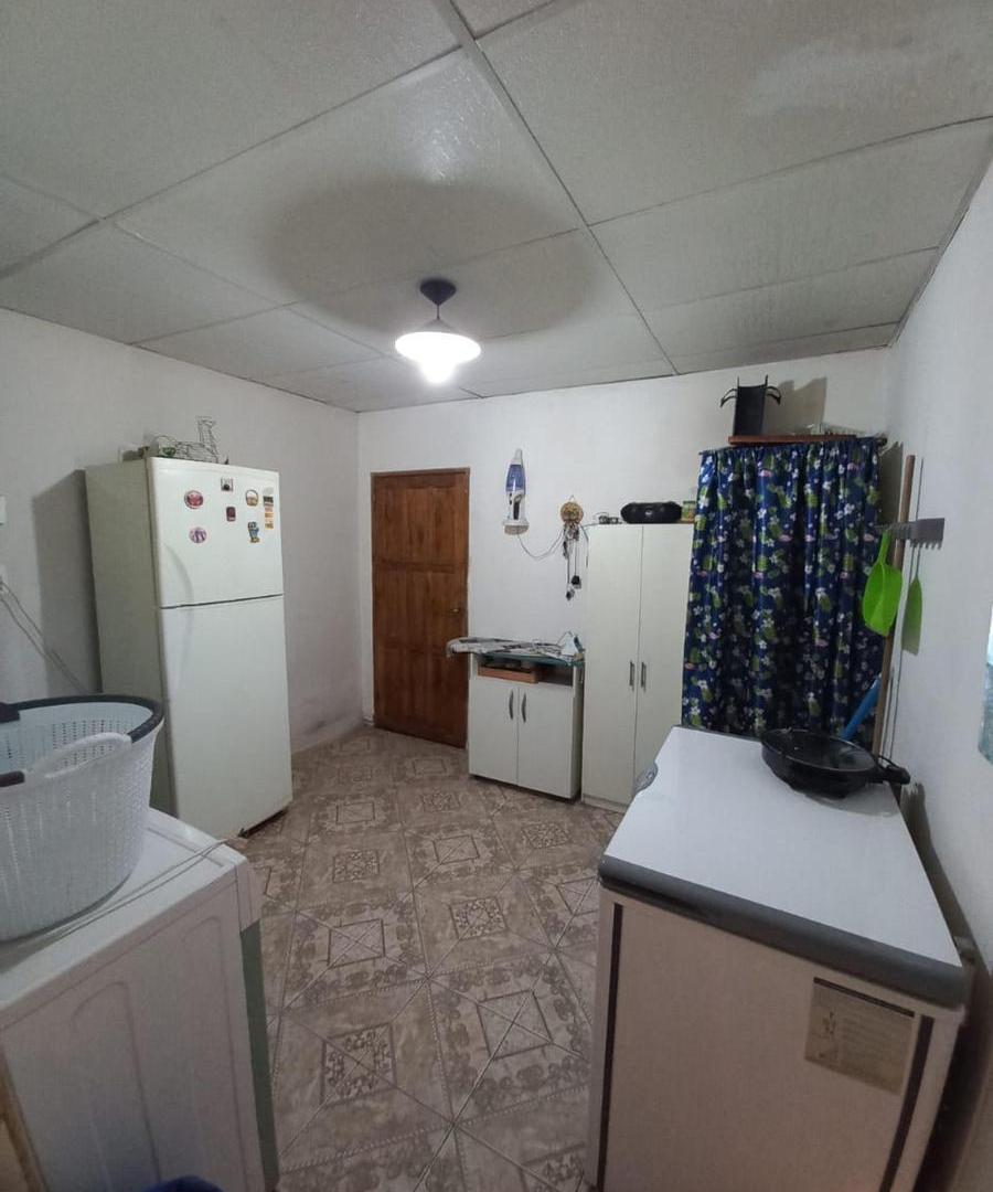 Foto de Casa Quinta en venta - 2 Dormitorios 1 Baño - Mendoza, imagen 2
