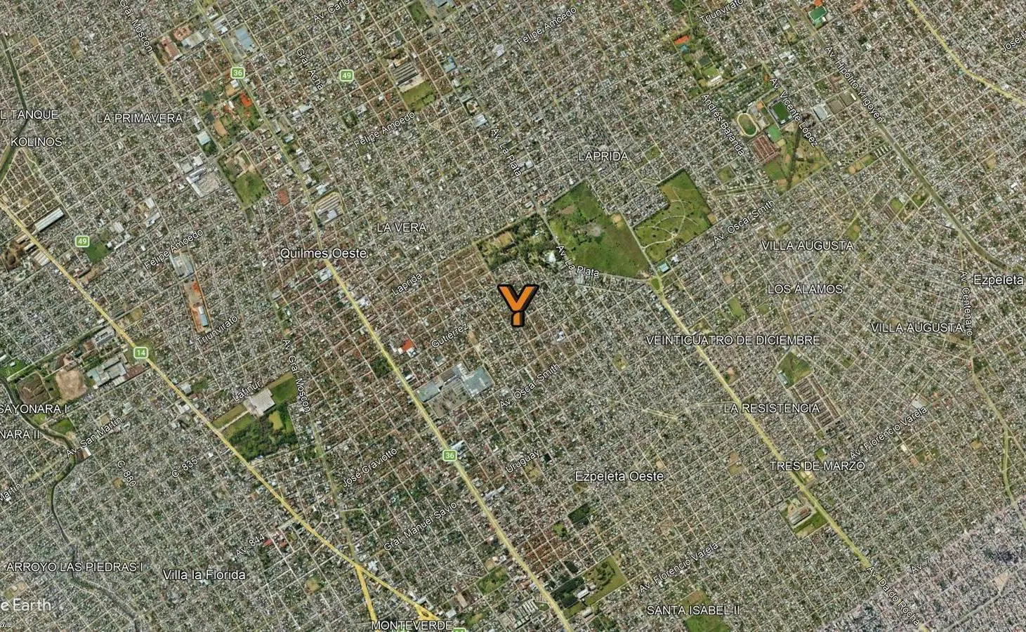Casa en venta - 2 Dormitorios 1 Baño - 220Mts2 - Cochera - 220Mts2 - Quilmes Oeste 4
