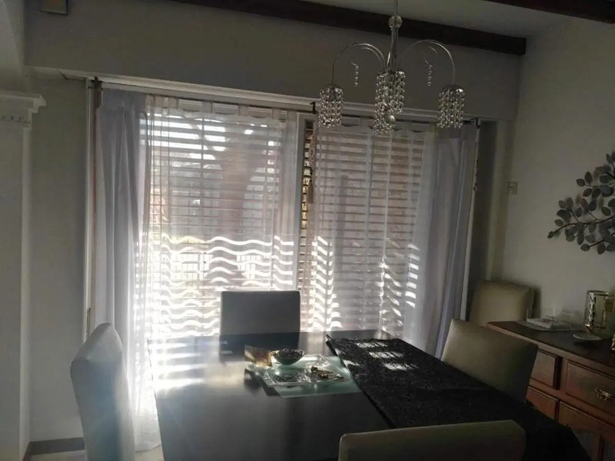 Casa en venta - 2 Dormitorios 1 Baño - 220Mts2 - Cochera - 220Mts2 - Quilmes Oeste 5