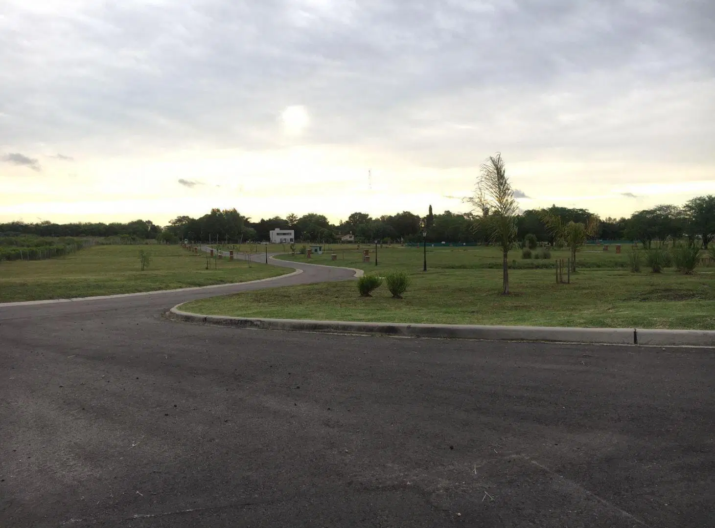 Terreno en venta - 432Mts2 - Santa Lucía, Pilar 3