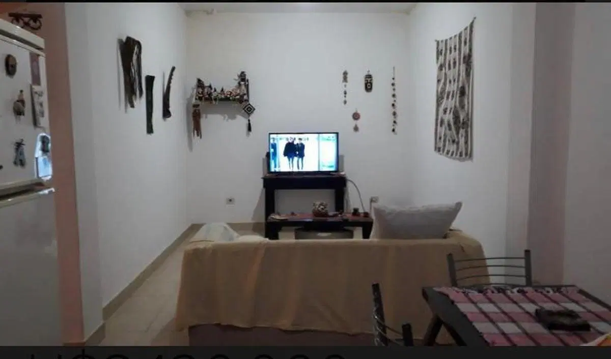 PH en venta  - 6 dormitorios 3 baños - 260mts2 - Lomas Del Mirador 4