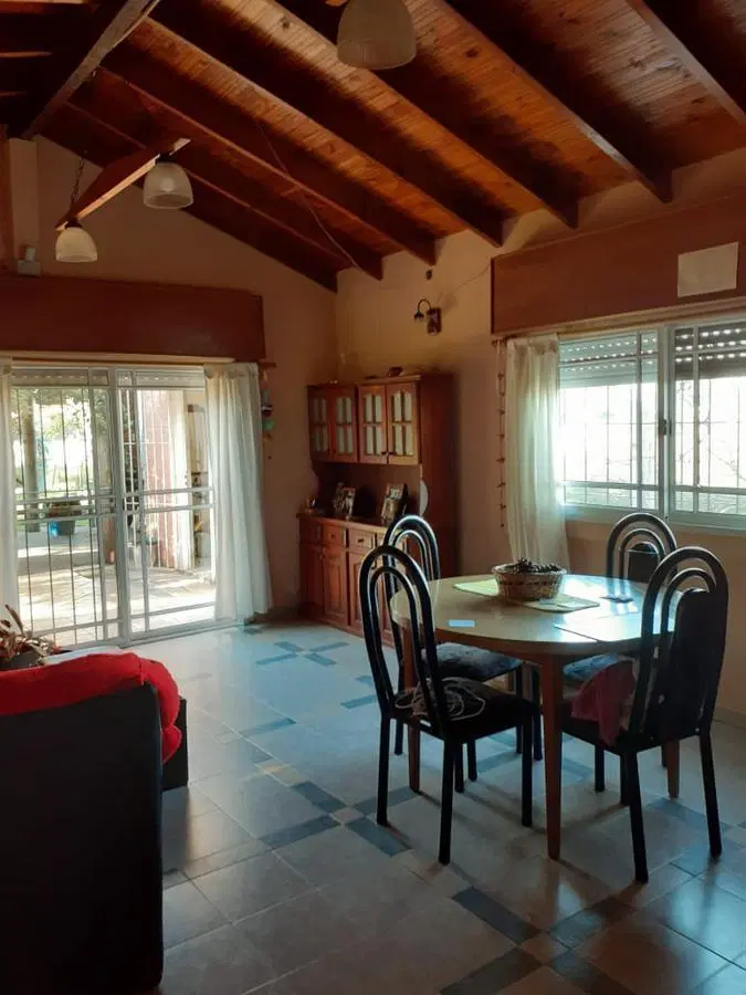 Casa Quinta en venta - 2 dormitorios 2 baños - Cochera - 2.475 mts2 - Berisso 4