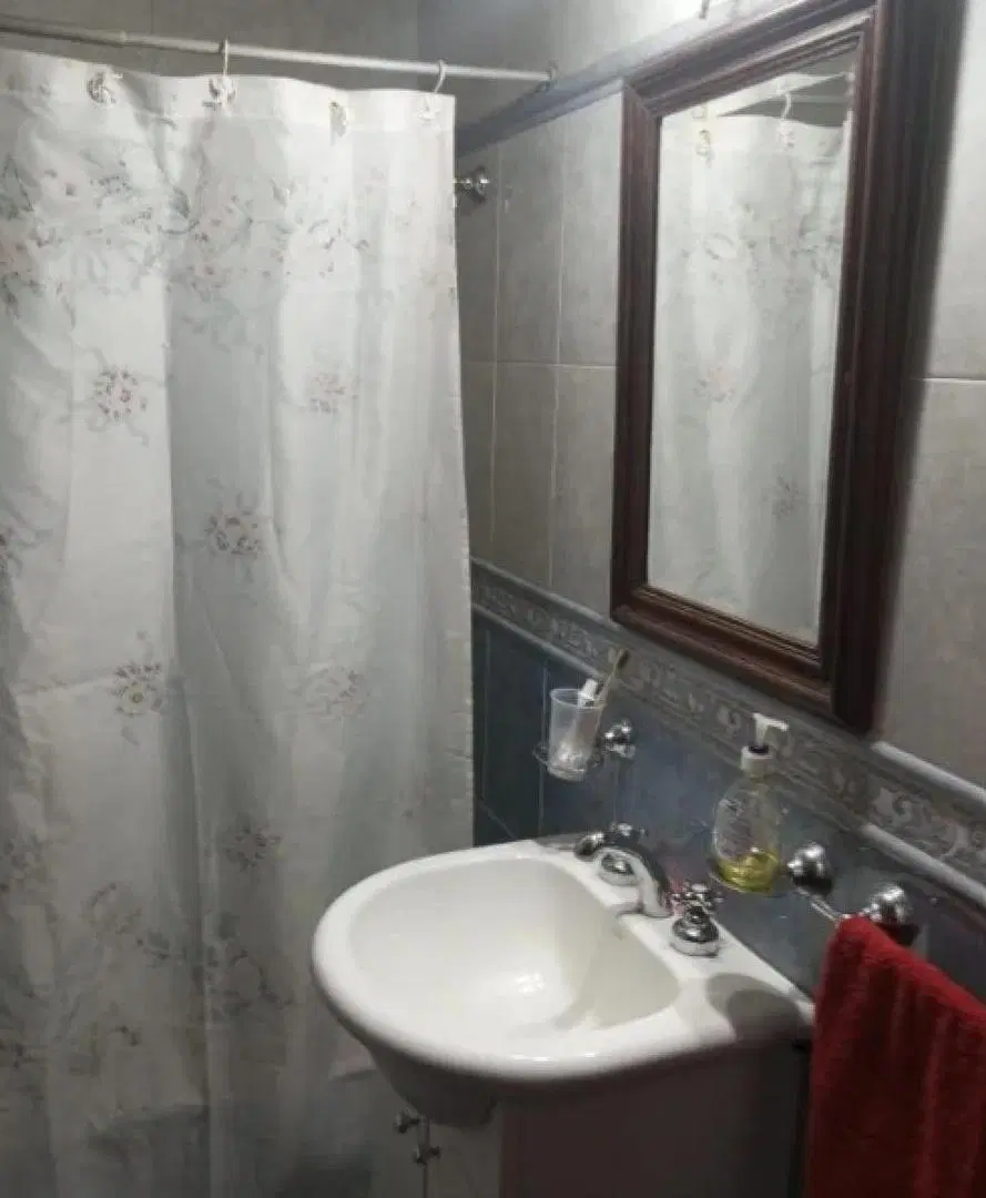 Casa en venta - 4 Dormitorios 2 Baños - Punta Mogotes 5