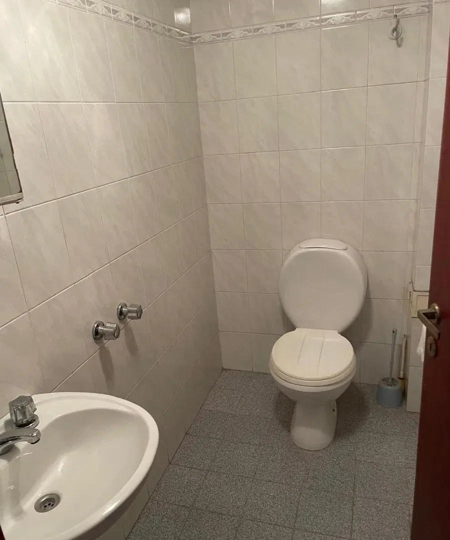 Casa en venta - 3 Dormitorios 4 Baños - Ramos Mejía 4
