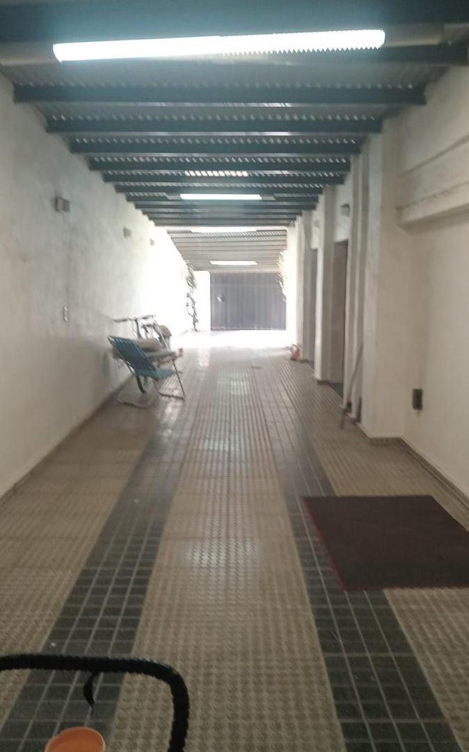 Casa en venta - 3 Dormitorios 4 Baños - Cocheras - 633Mts2 - Pergamino