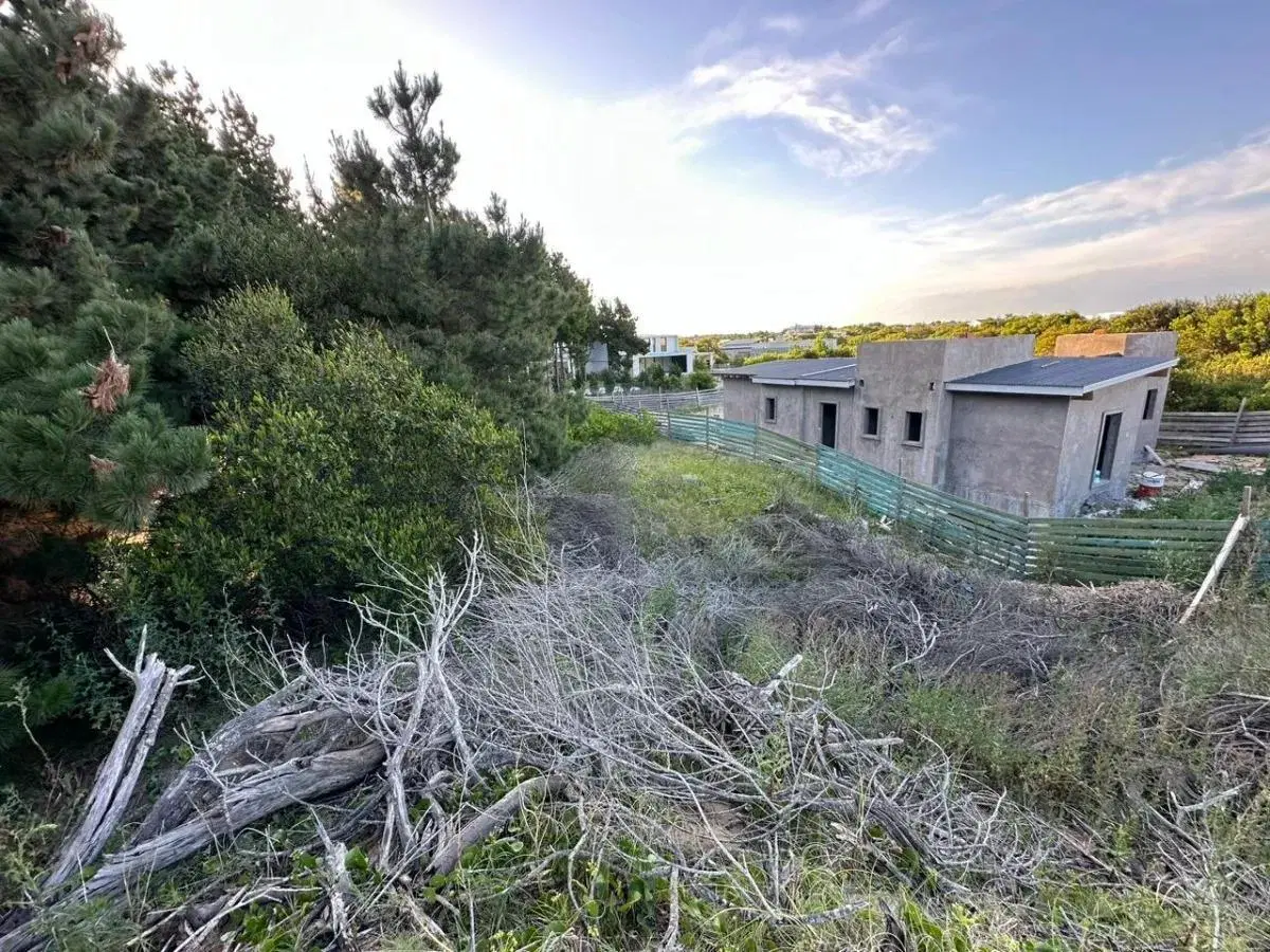 Terreno en venta - 938mts2 - Senderos IV, Costa Esmeralda 3