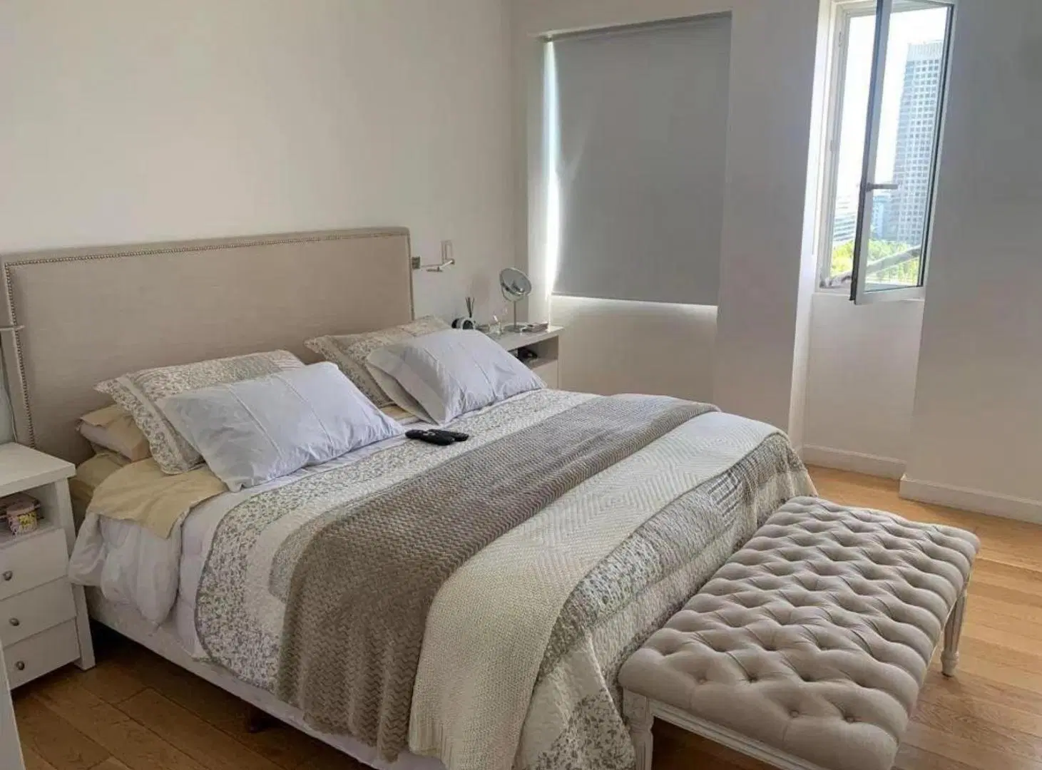 Departamento en venta - 2 Dormitorios 3 Baños - Puerto Madero 4