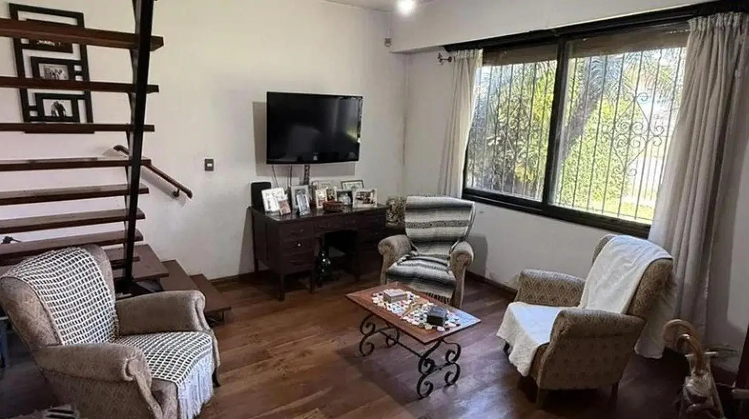 PH en venta - 4 Dormitorios 2 Baños - La Matanza 1