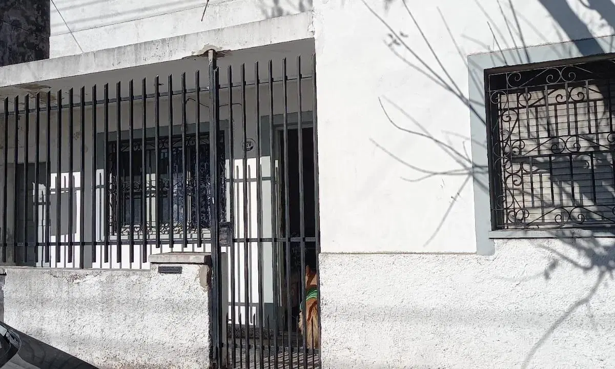 Casa en venta - 2 Dormitorios 1 Baño - 82,81Mts2 - Lomas del Mirador, La Matanza 3