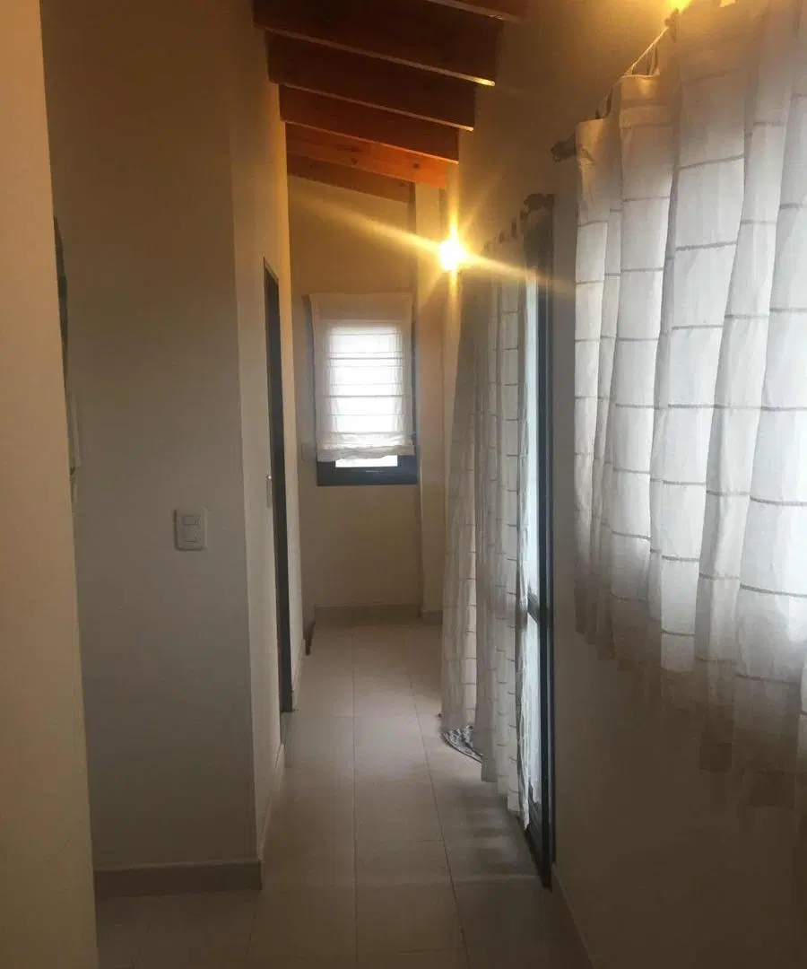 Departamento en venta - 2 Dormitorios 2 Baños - Cochera - 91,17Mts2 - Ramos Mejía 1