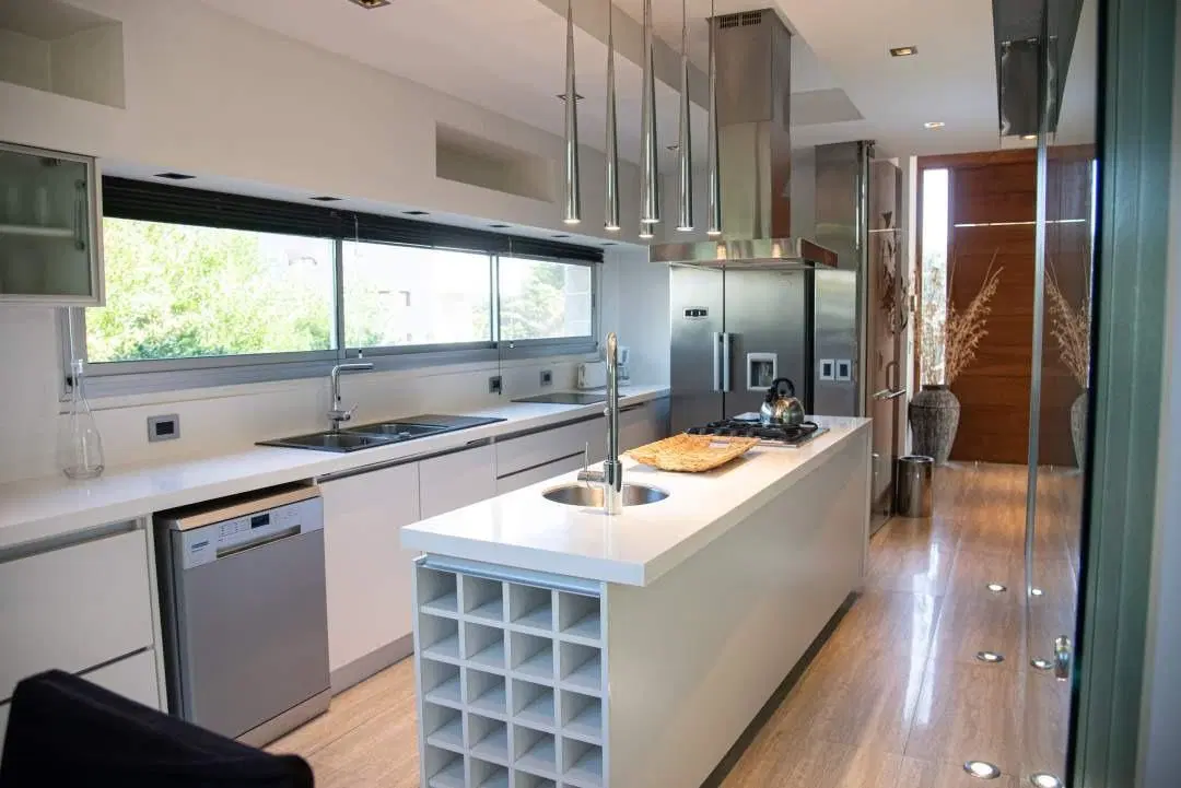 Casa en venta - 6 Dormitorios 7 Baños - Cariló 2