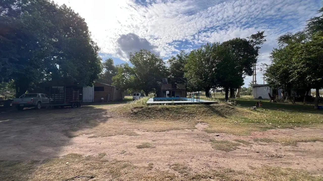 Campo en venta - 46.000mts2 - Mercedes 4