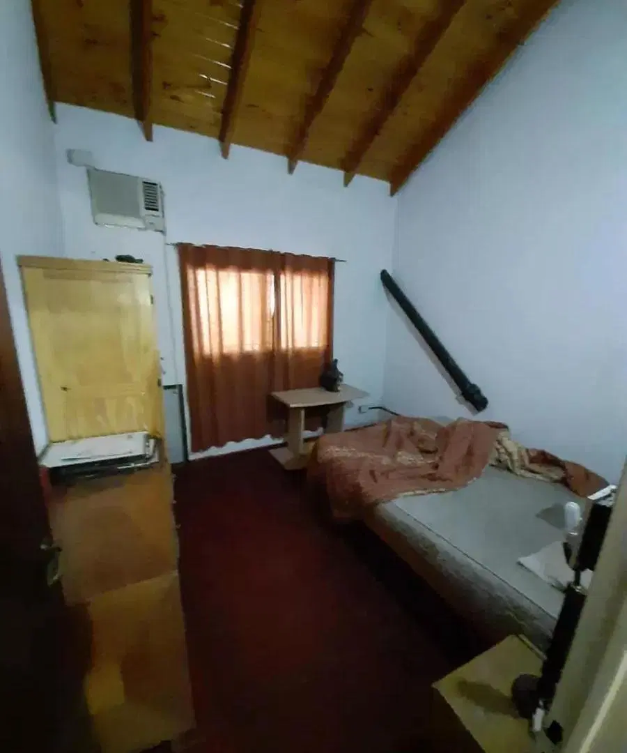 Casa en venta - 3 Dormitorios 2 Baños - 2.300Mts2 - Cañuelas 2