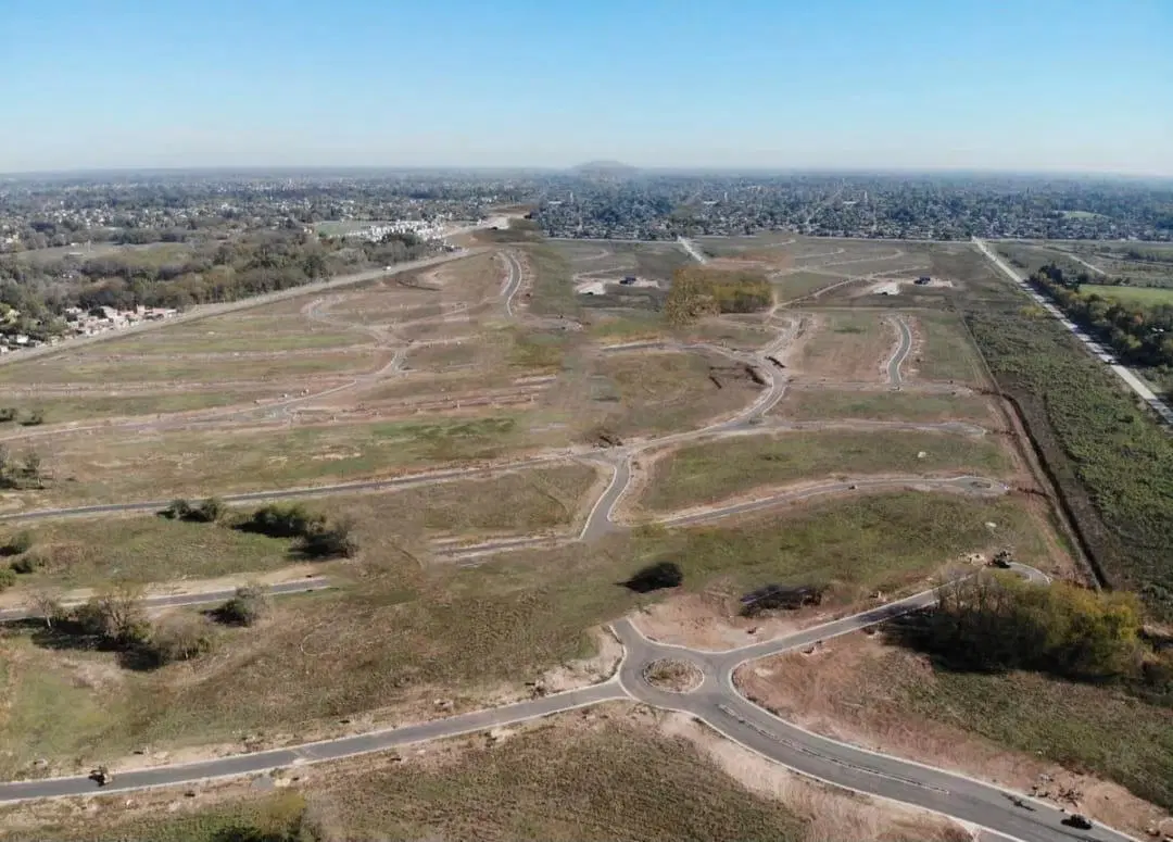 Terreno en venta - 605Mts2 - Village Plaza, Pueblo Vista 3