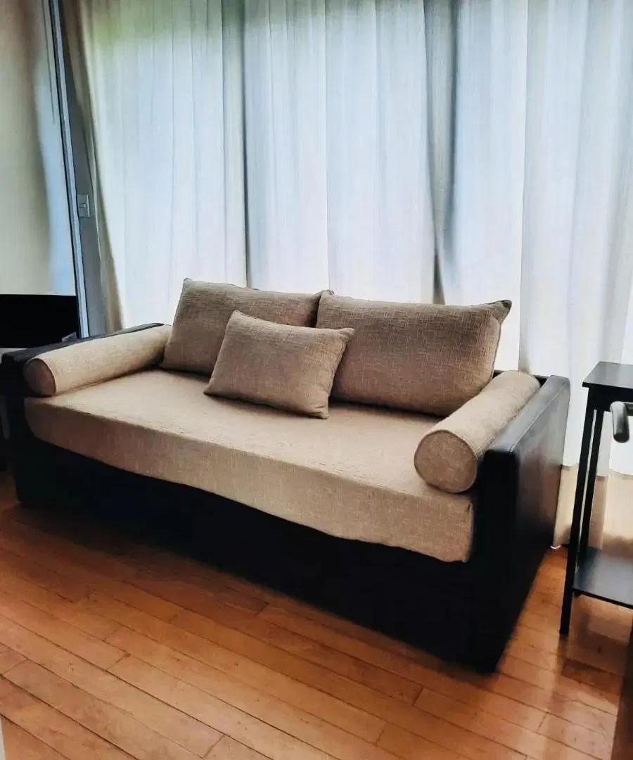 Casa en venta - 2 Dormitorios 3 Baños - Cochera - 1000Mts2 - Cañuelas 3