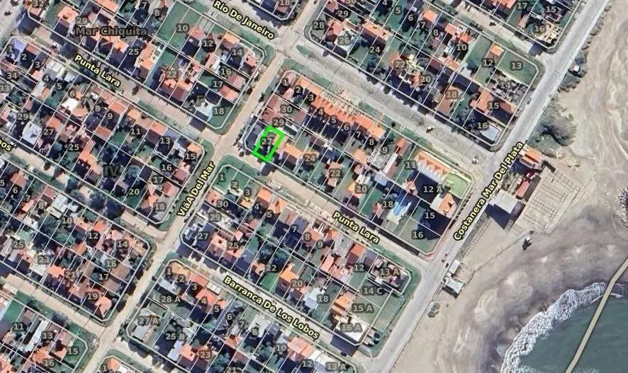 Casa en venta - 4 Dormitorios 3 Baños - 200Mts2 - Santa Clara del Mar 5