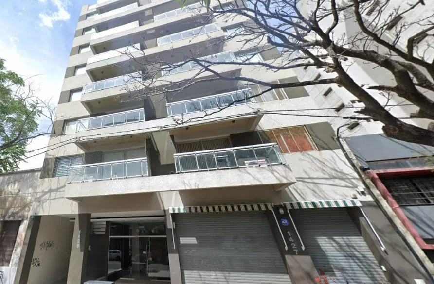 Cochera en venta - 17Mts2 - La Plata 2