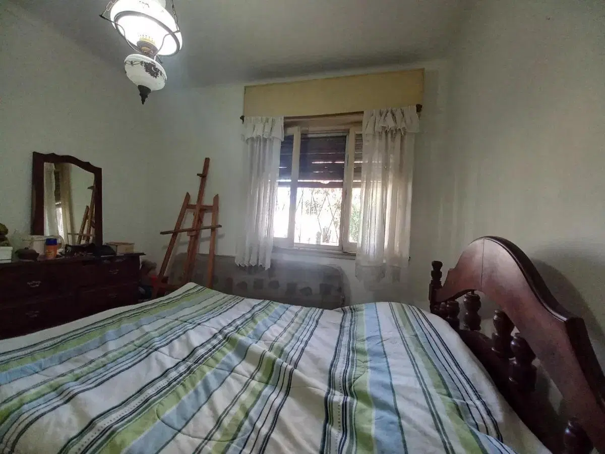 Casa en Venta - 2 Dormitorios 1 Baño Cochera - 300 mts2 - Almirante Brown,Buenos Aires 3