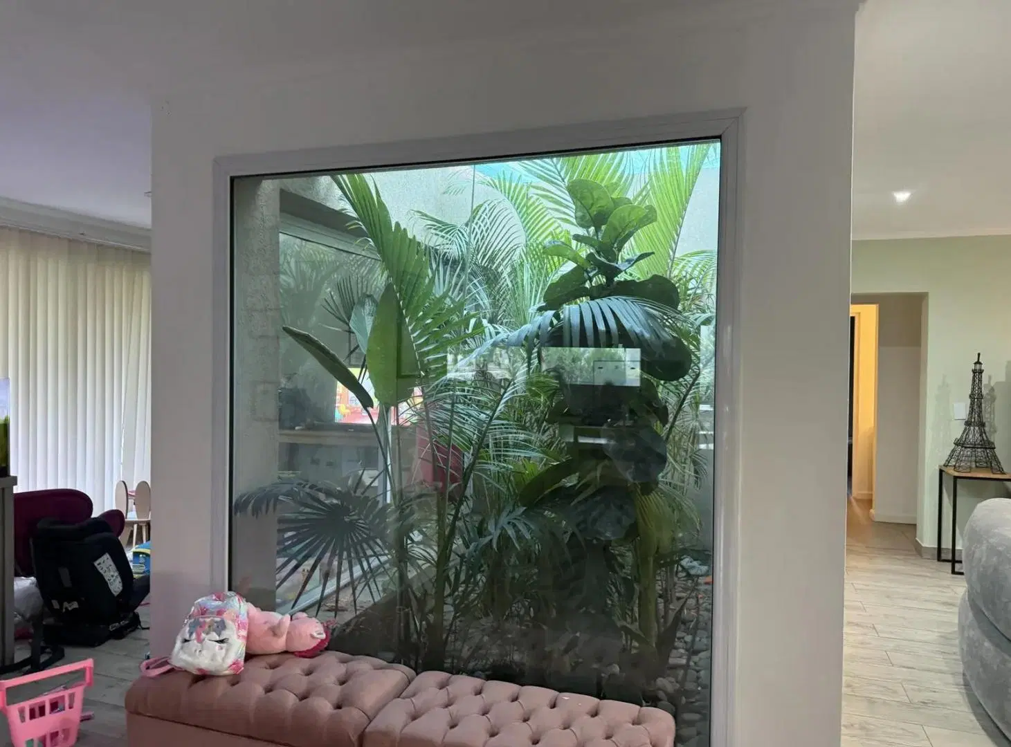 Casa en venta - 3 Dormitorios 4 Baños -Club Miralagos- La Plata. 3