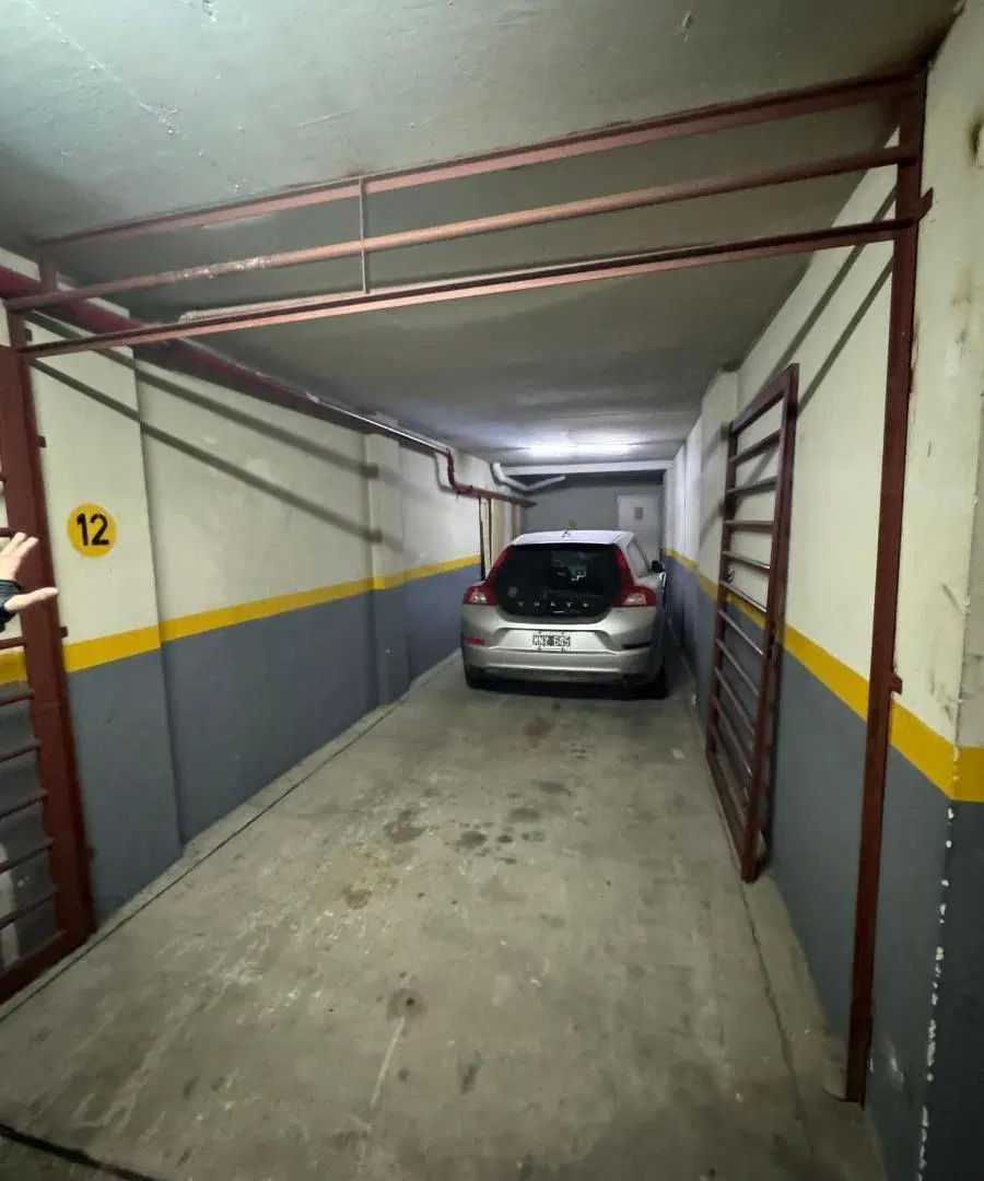 Cochera en venta - 12Mts2 - Palermo 5