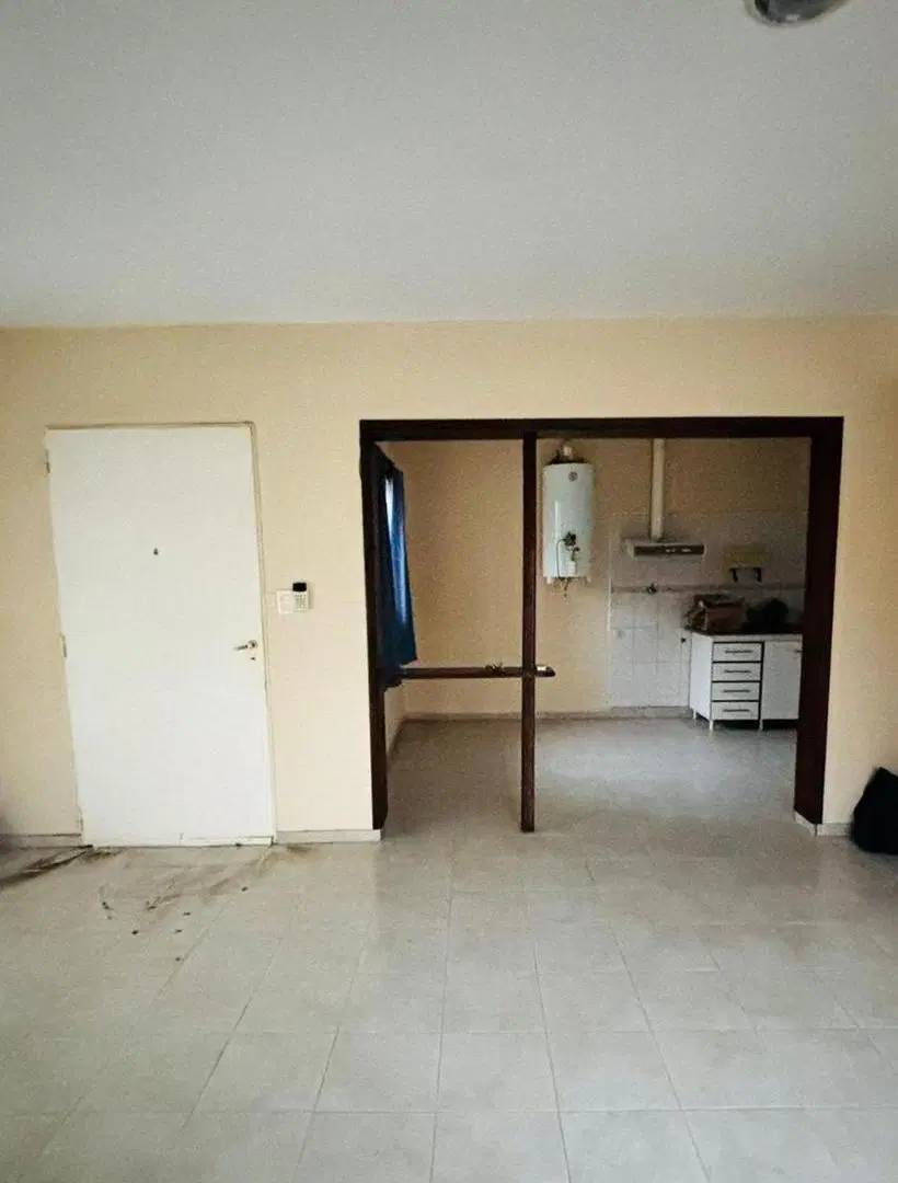 Casa en venta - 3 Dormitorios 1 Baño - Necochea 4