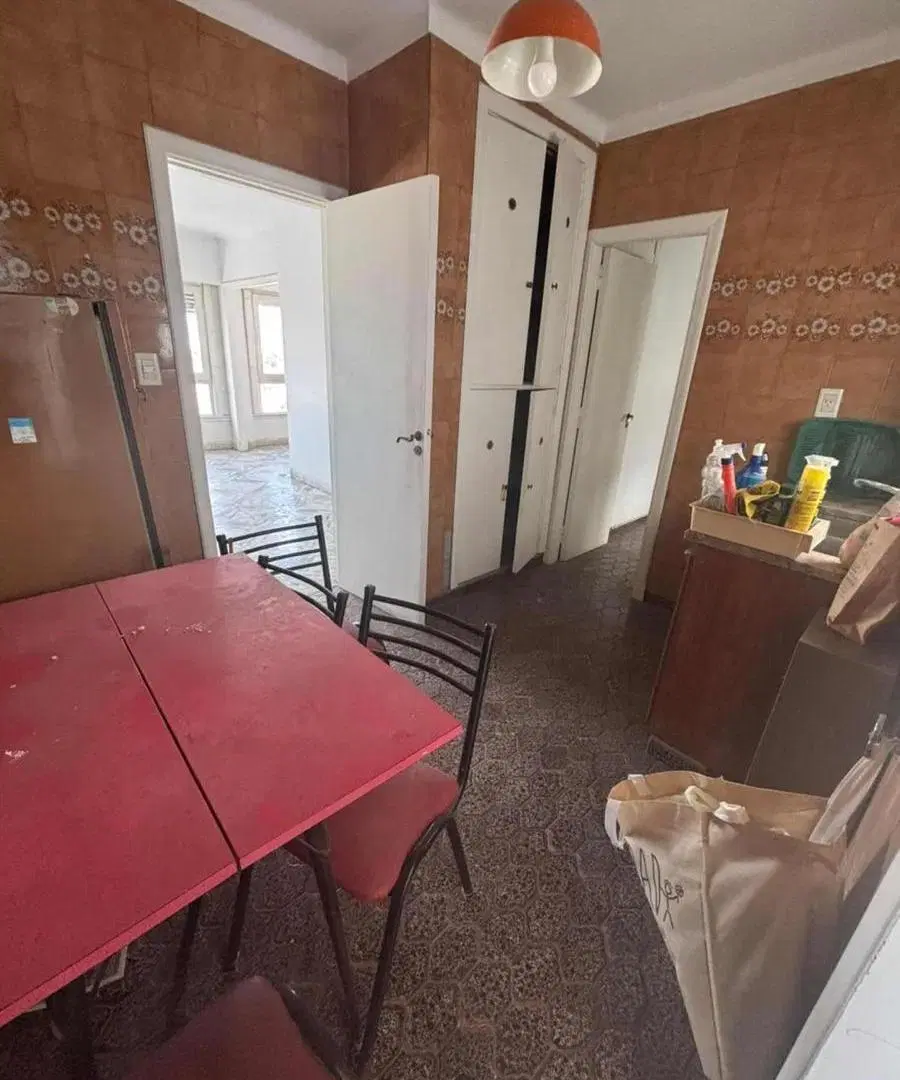 Departamento en venta - 3 Dormitorios 1 Baño - Necochea 2
