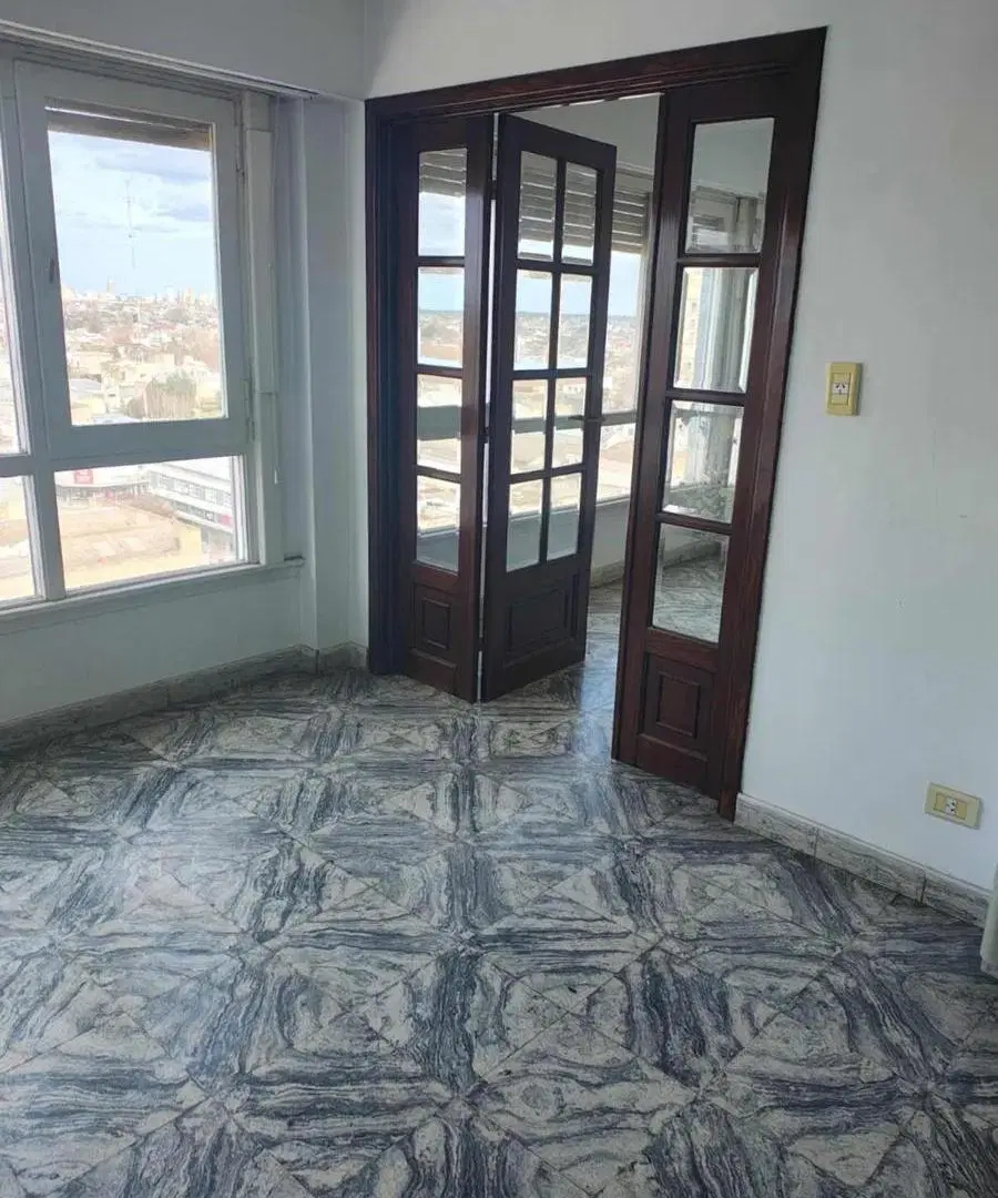 Departamento en venta - 3 Dormitorios 1 Baño - Necochea 4