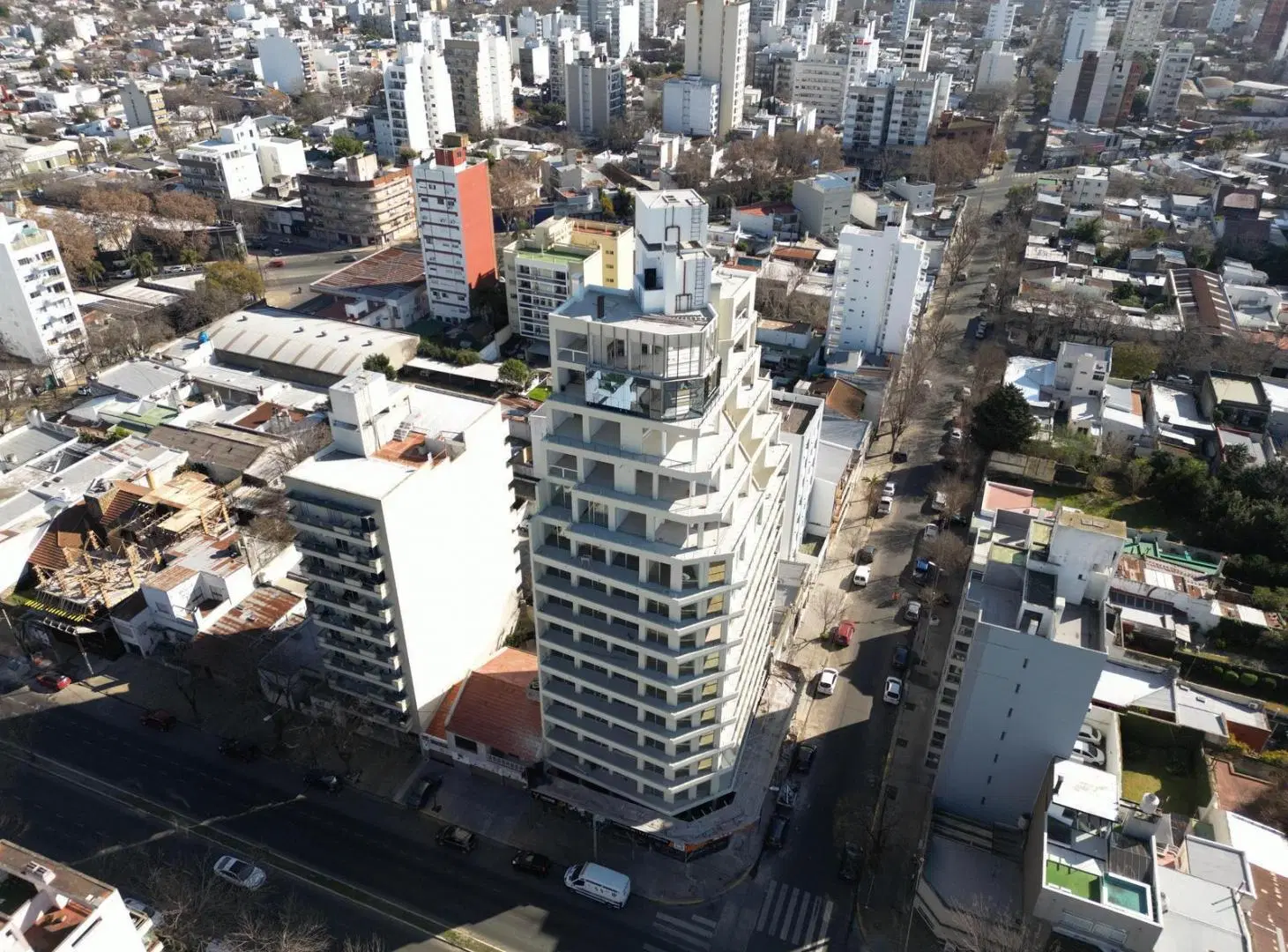 Departamento de pozo en venta - 2 Dormitorios 2 Baños - 86Mts2 - La Plata 5