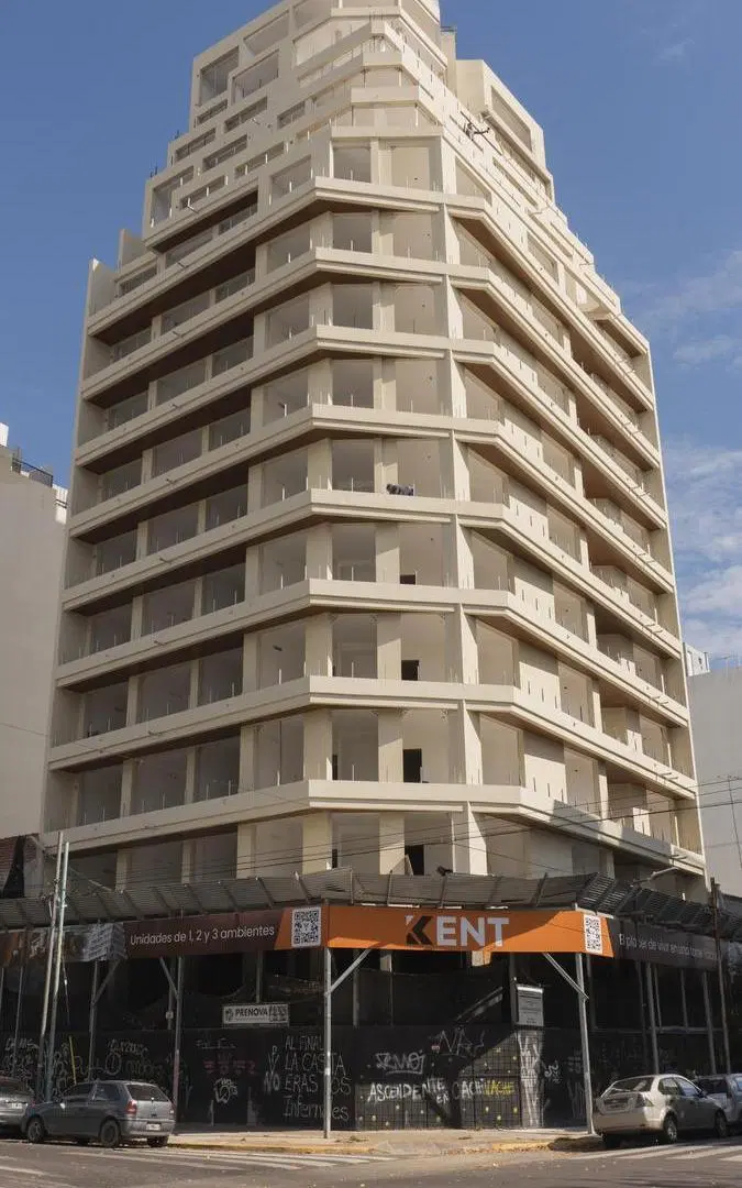 Departamento de pozo en venta - 2 Dormitorios 2 Baños - 86Mts2 - La Plata 4