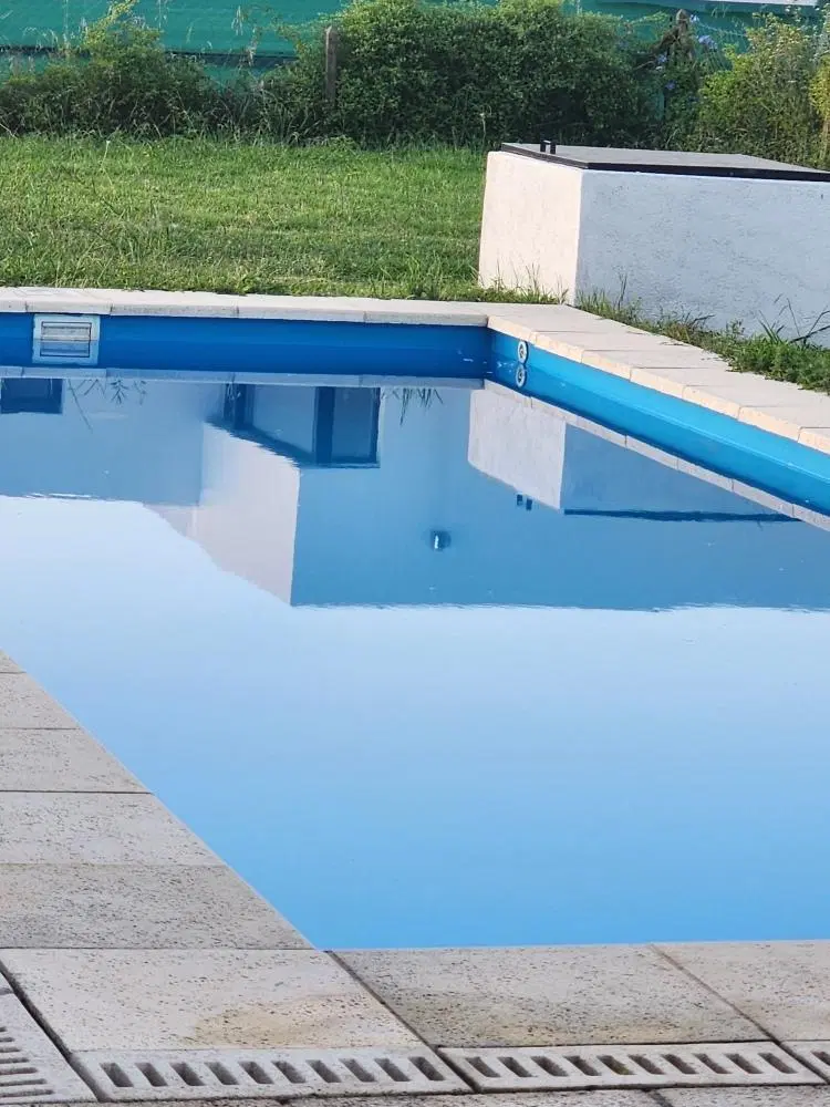Casa en venta - 3 Dormitorios 1 Baño - 900mts2 - Ezeiza 5