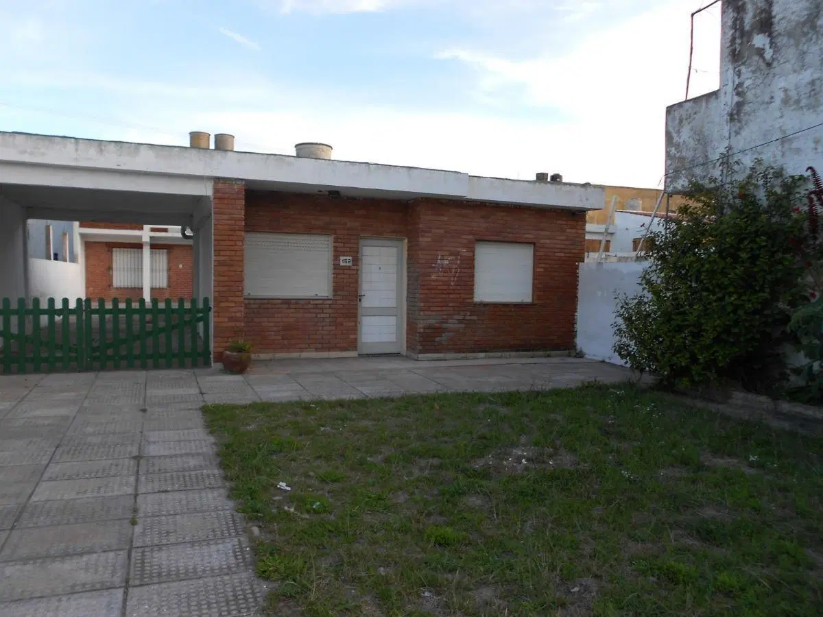 Casa en venta - 4 Dormitorios 3 Baños 3 Cocheras - 350Mts2 - Las Toninas 4