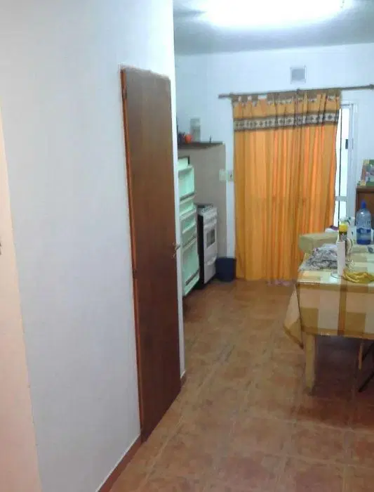 Departamento en venta - 2 dormitorios 1 baño - Cochera - 74 mts2 - Mar Del Tuyú 5