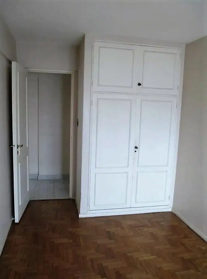 Departamento en venta - 3 dormitorios - 1 baño - 1 cochera - 103mts2 - La Plata 2