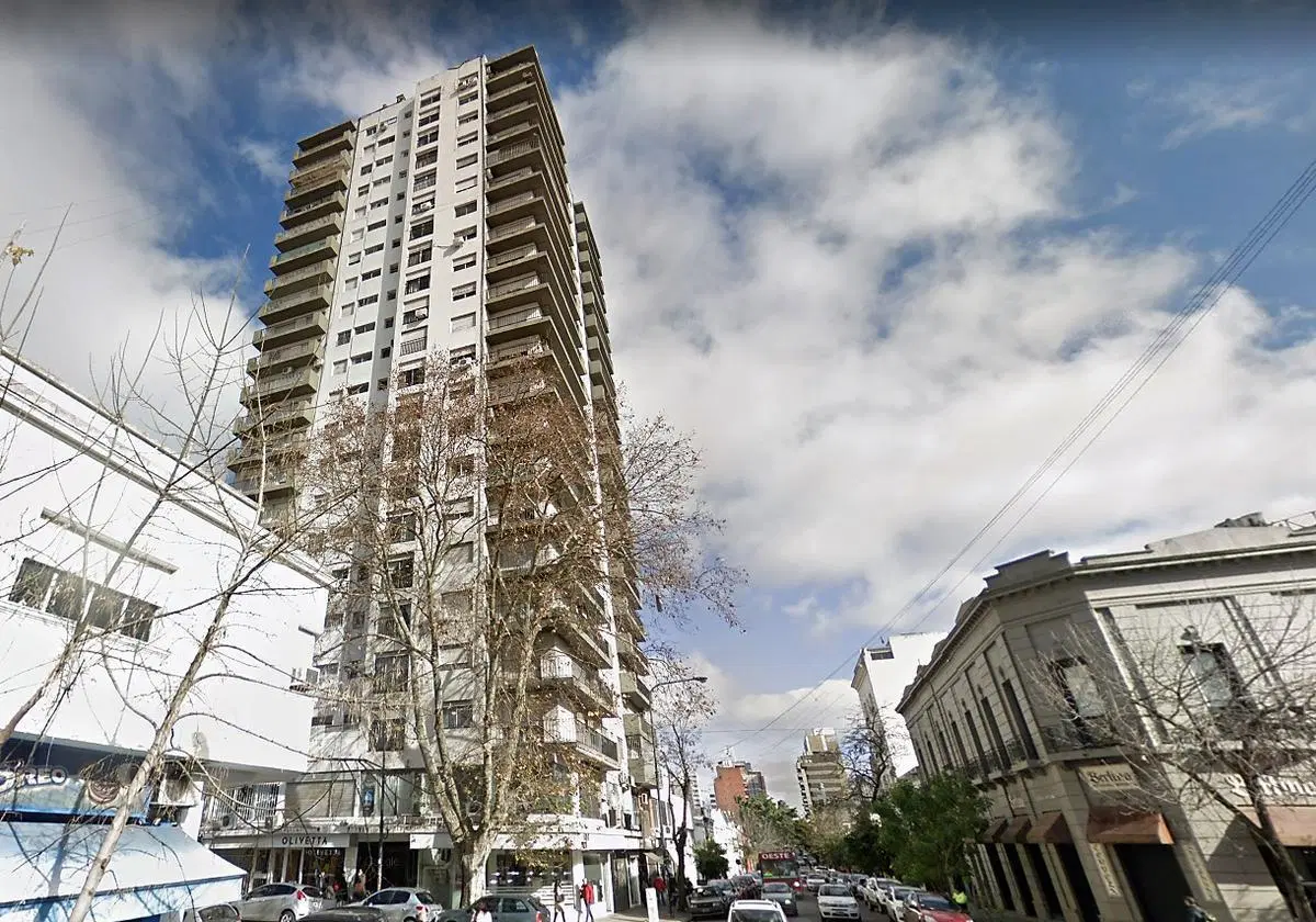 Departamento en venta - 3 dormitorios - 1 baño - 1 cochera - 103mts2 - La Plata 1
