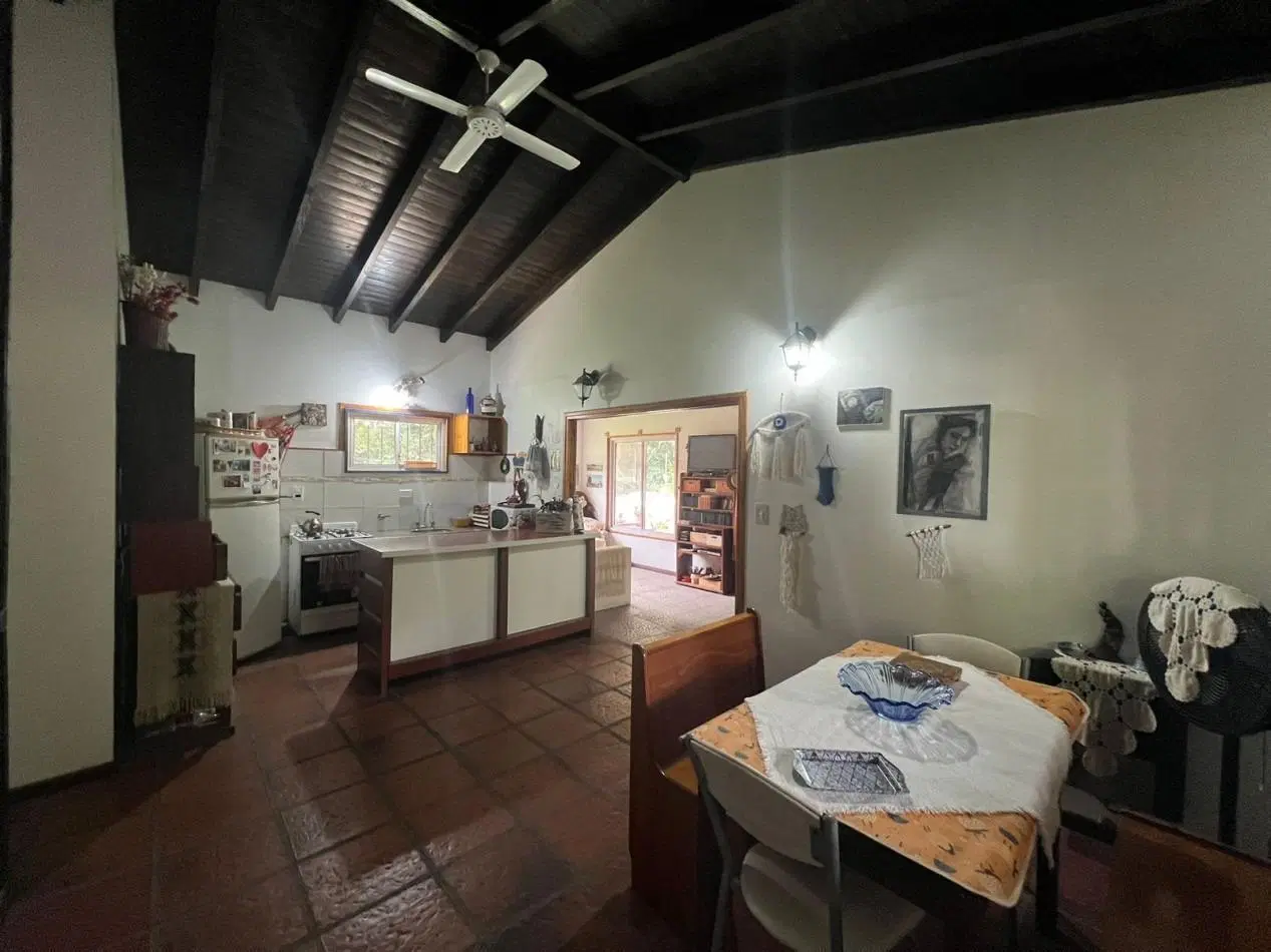 Casa en venta - 2 Dormitorios 2 Baños - 2.000Mts2 - Punta Indio 5