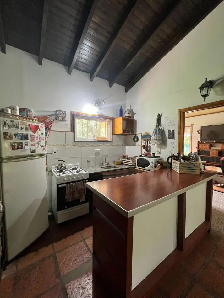 Casa en venta - 2 Dormitorios 2 Baños - 2.000Mts2 - Punta Indio 1